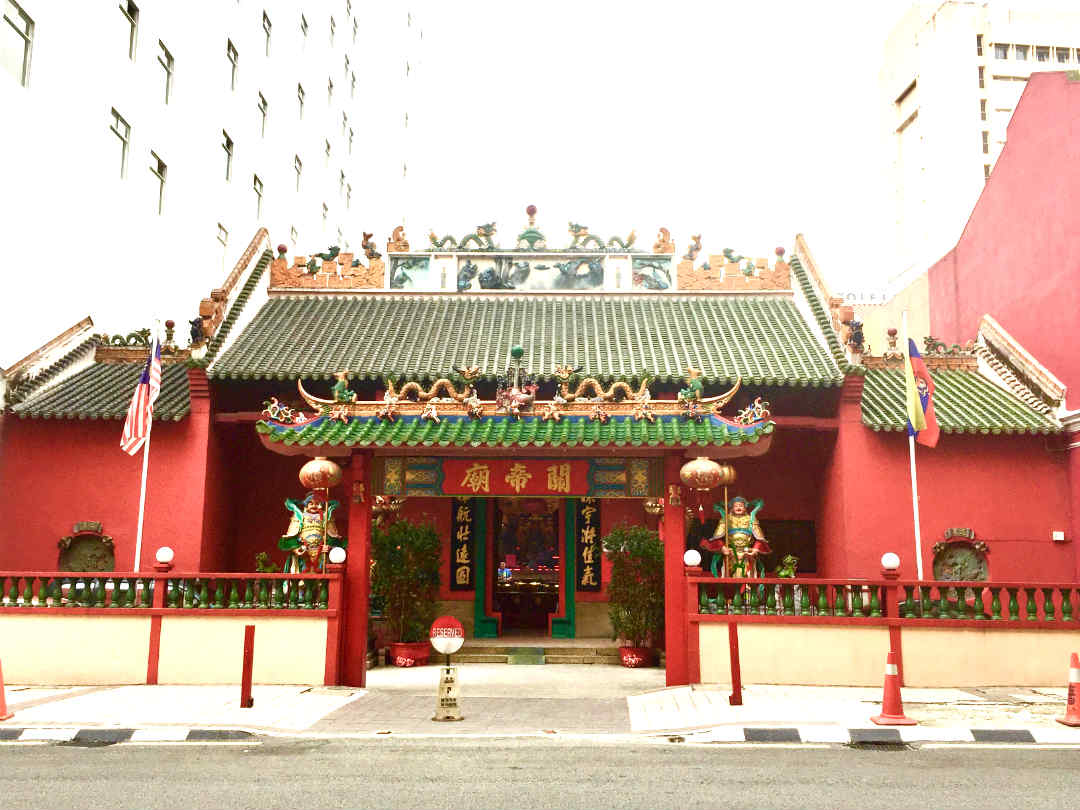 12 Things to do in Kuala Lumpur - Guan Di Temple