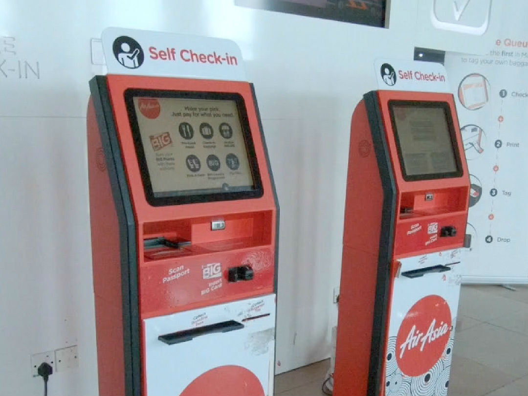 AirAsia self check-in kiosk adventure