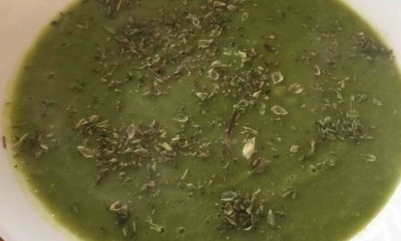 Green pea and leek soup recipe