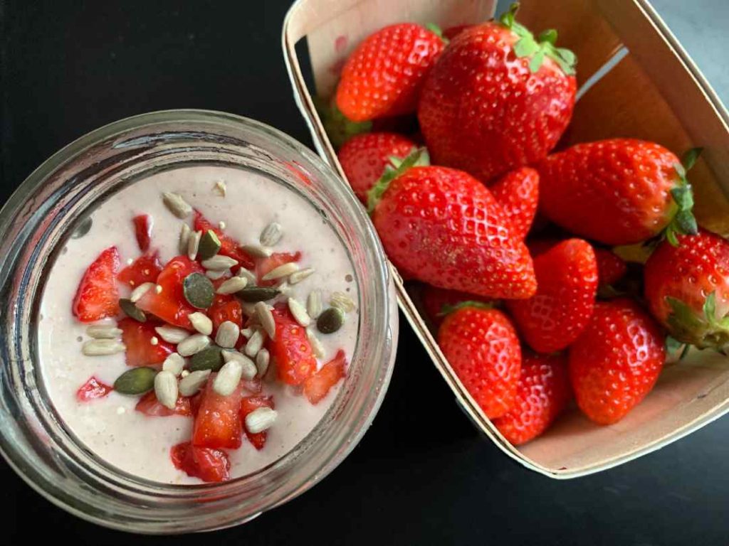 vegan strawberry protein rich smoothie recipe