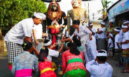 Kuningan Celebration – Bali