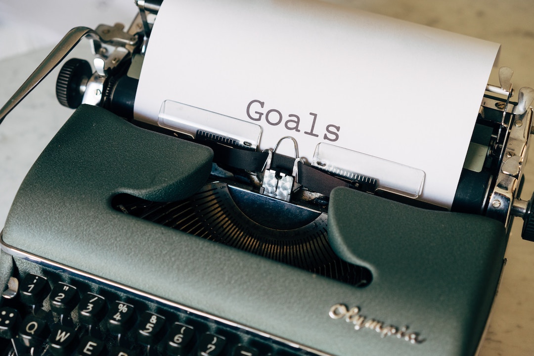 Journaling prompts for beginners - Goals